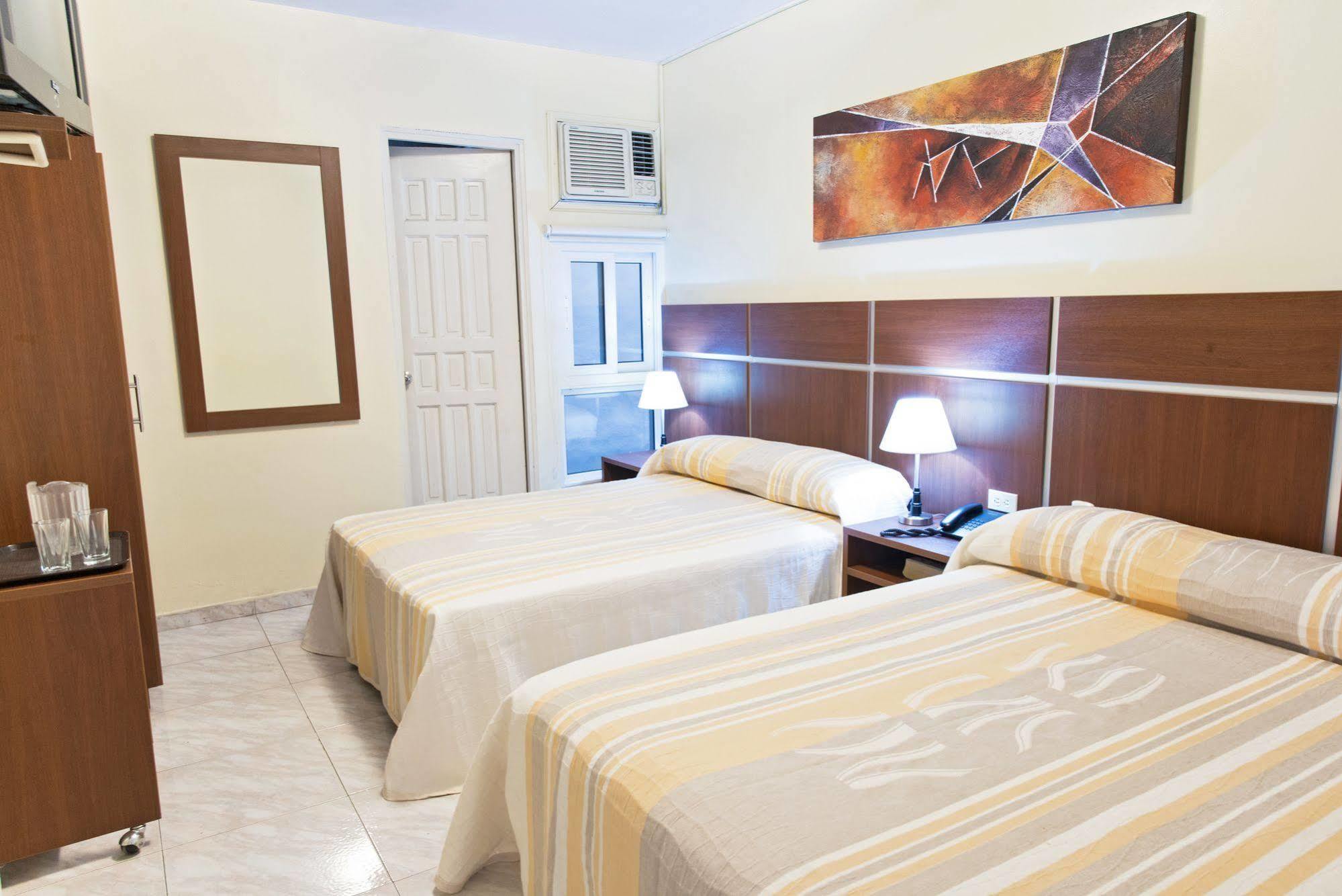 Hotel Benidorm Panama Buitenkant foto